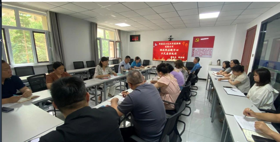 {24a882e7-b56d-49a8-b70a-cf4bfc050826}