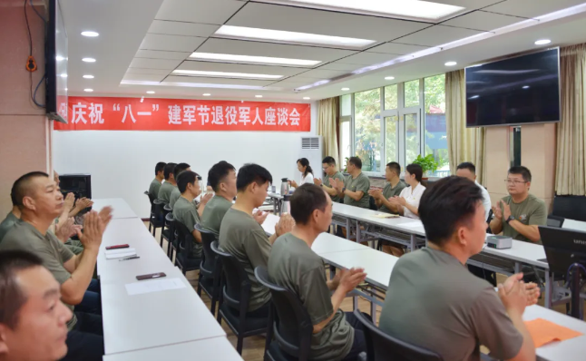 {a7acb17a-573d-424e-a8a2-cb3a59e39871}