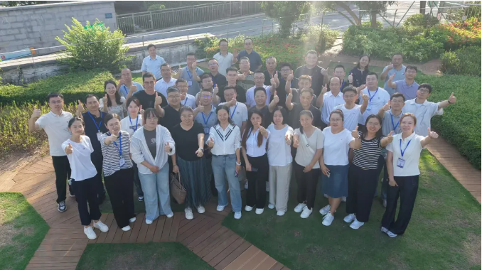 {d2da69b1-9ebb-43fd-8e61-000552f0bb93}